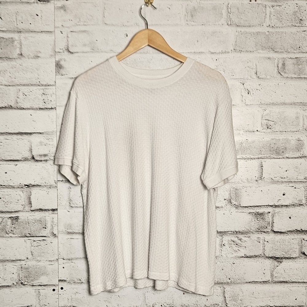 Tip Top Textured Knit T Shirt Mens Large White Crewneck Casual Tee